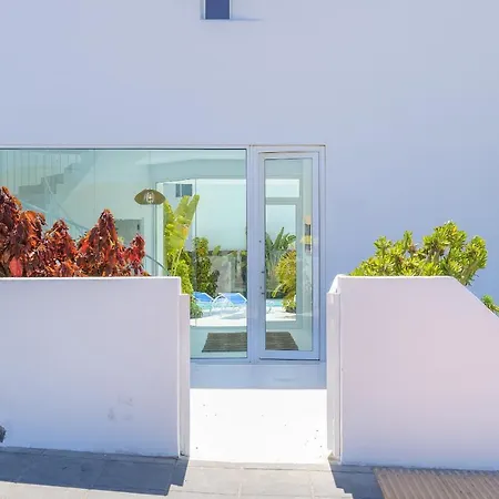 Aquablanca Chic Deluxe, En Apartment Punta Mujeres