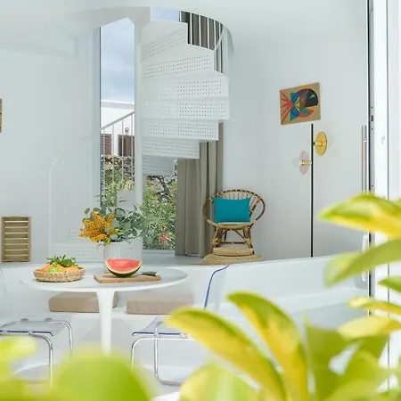Aquablanca Chic Deluxe, En Apartment Punta Mujeres